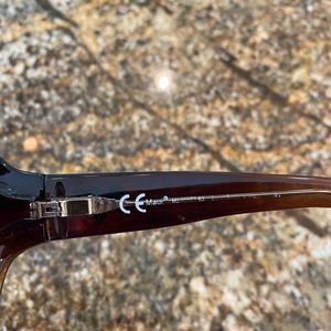 Maui Jim polarized sunglasses . Excellent condition.